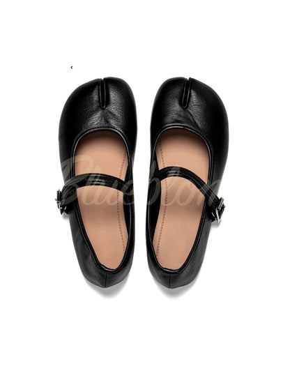 Black Round Toe Mary-Janes tabi shoes