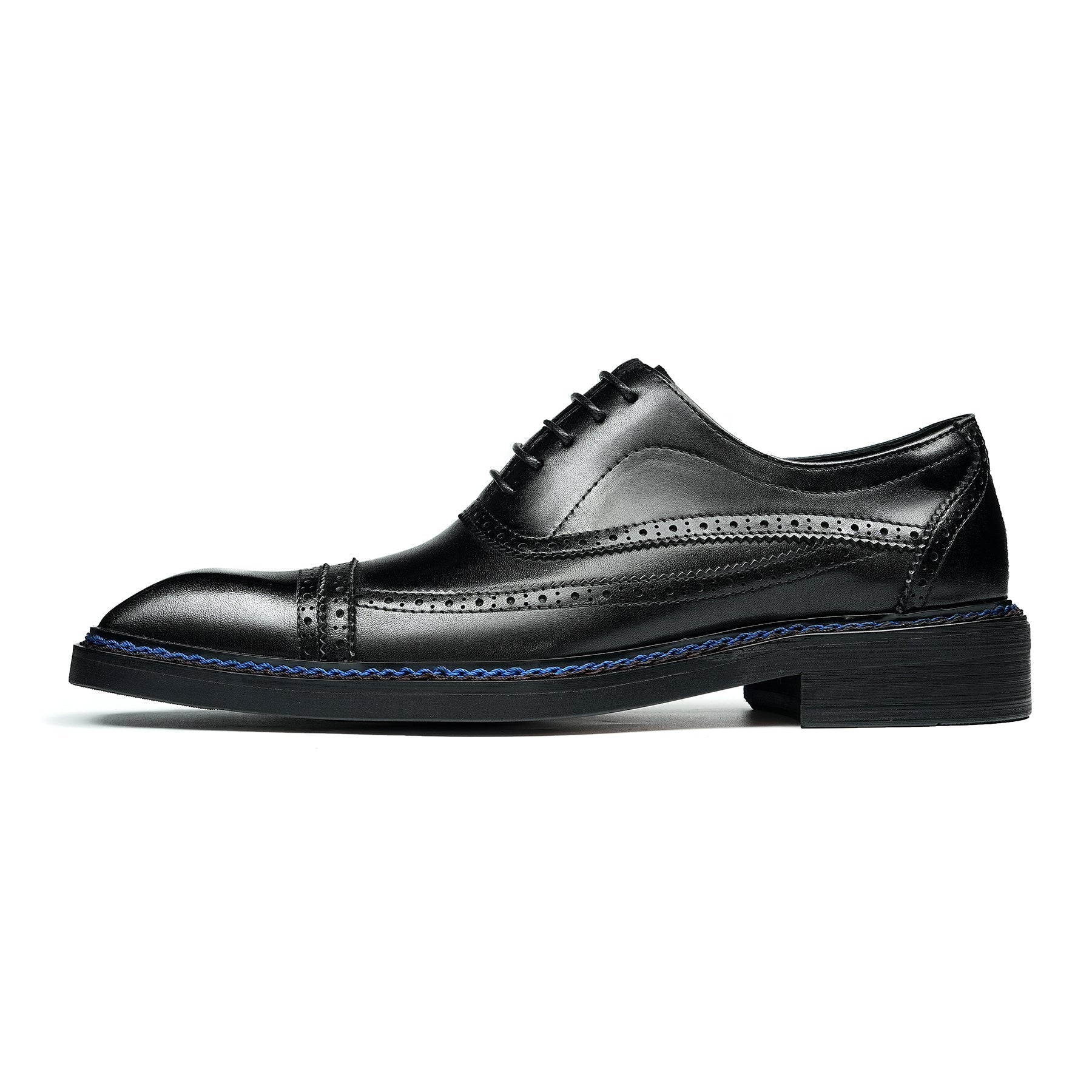 Men's Oxford Shoes: Artisan Broguing & Accent Stitching Detailing