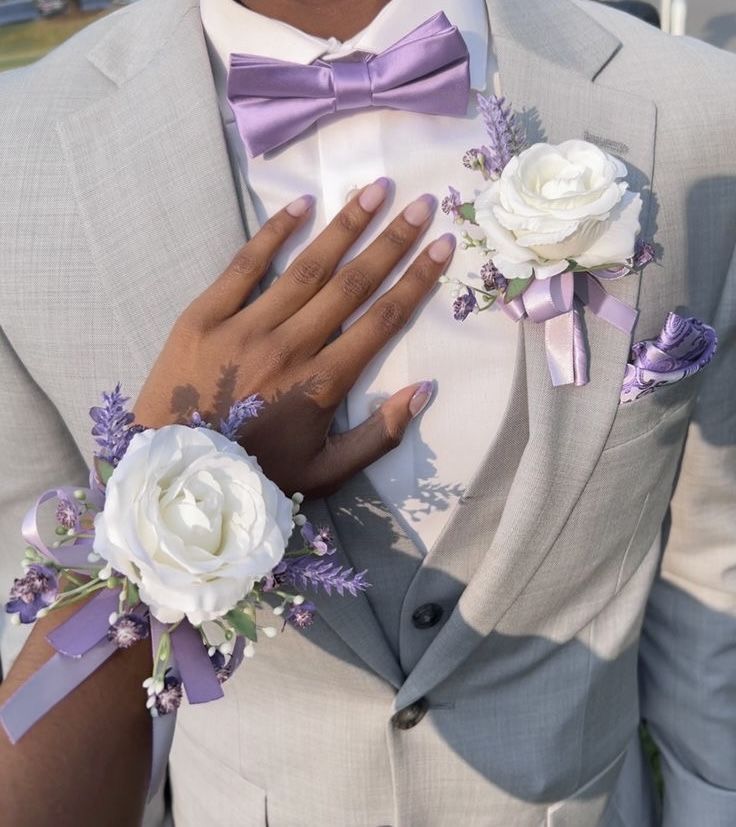 Ivory Rose Wrist Prom Corsage Men Prom Boutonniere Set for Prom Wedding Party
