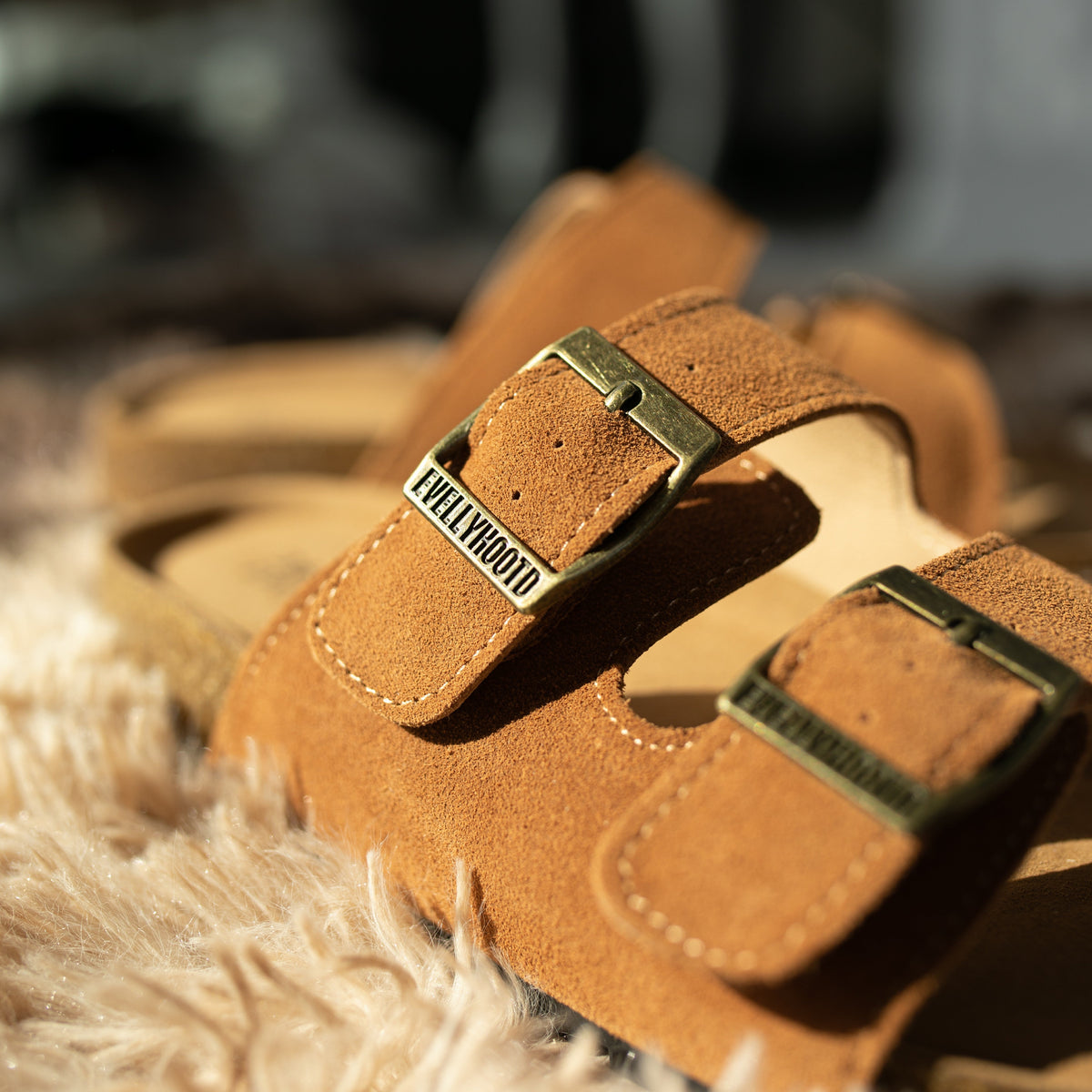 Open Toe Suede Dual Buckle Sandals clogs