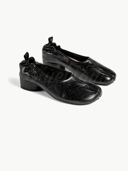 Black Thick Heeled Pleated  Tabi Shoes