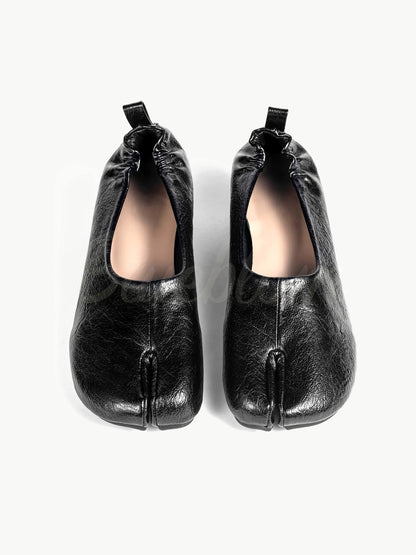 Black Thick Heeled Pleated  Tabi Shoes