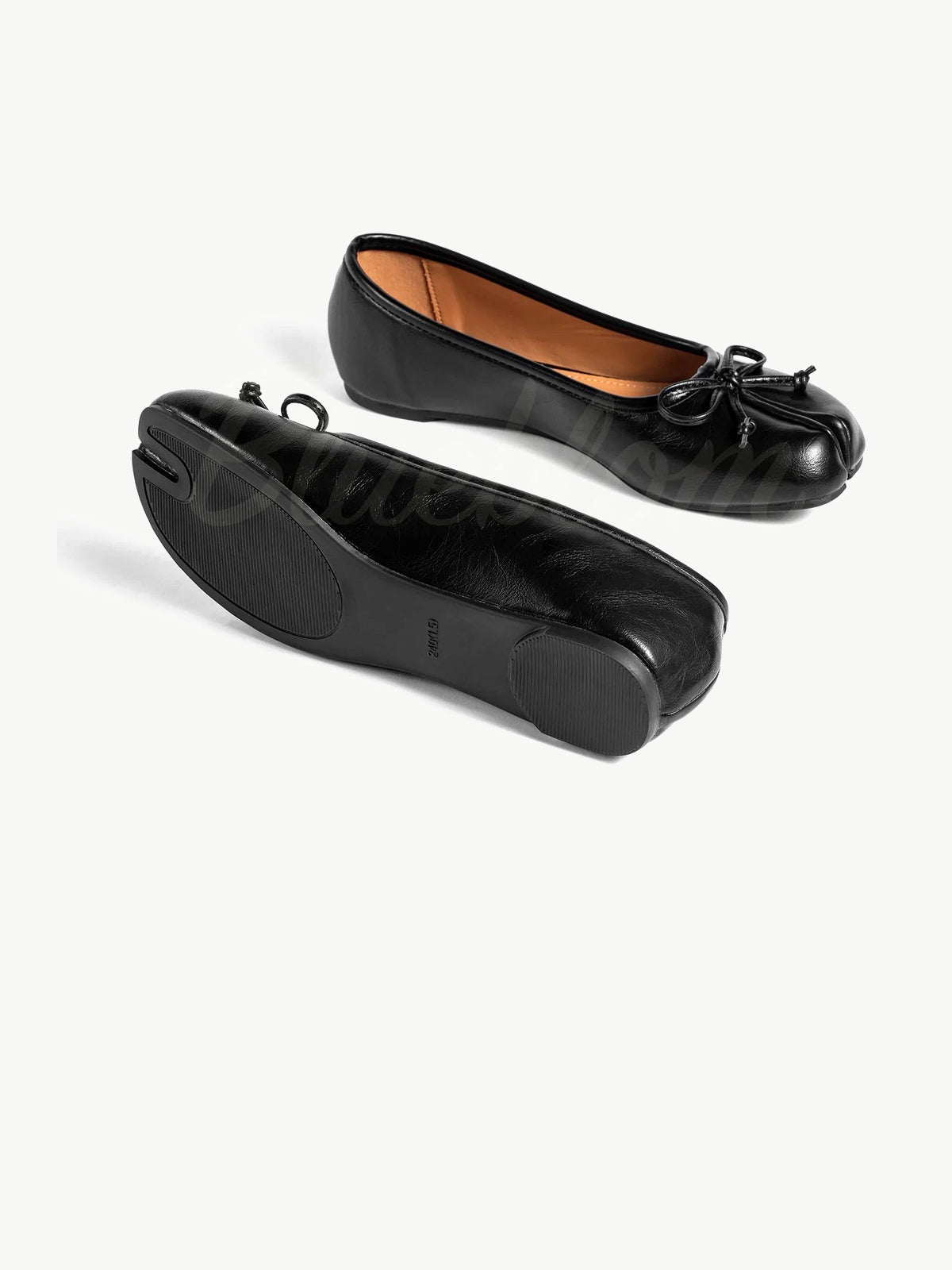 Black bowknot tabi shoes