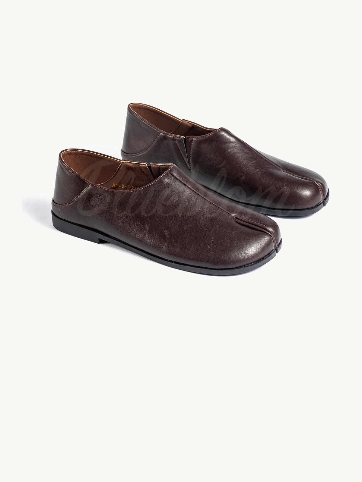 Brown Simple Tabi Shoes