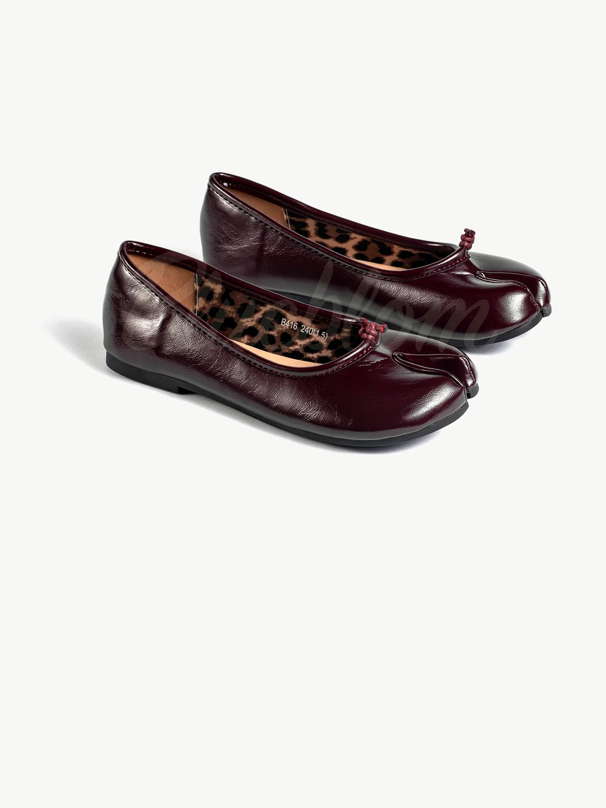 Ancora Red Tabi Shoes