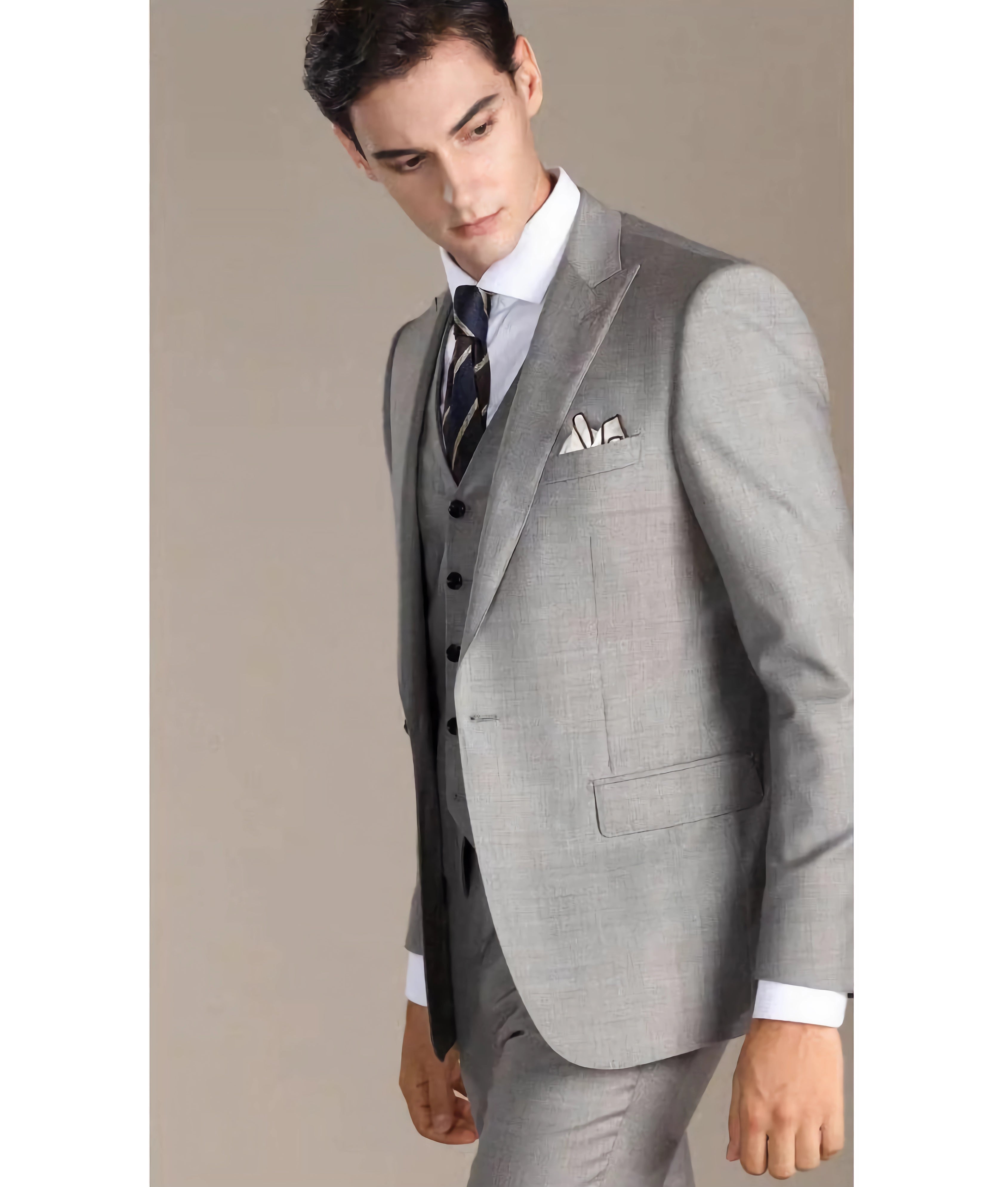 Business Men's 3 Pieces Mens Suit Peak Lapel Solid Tuxedos (Blazer+vest+Pants)