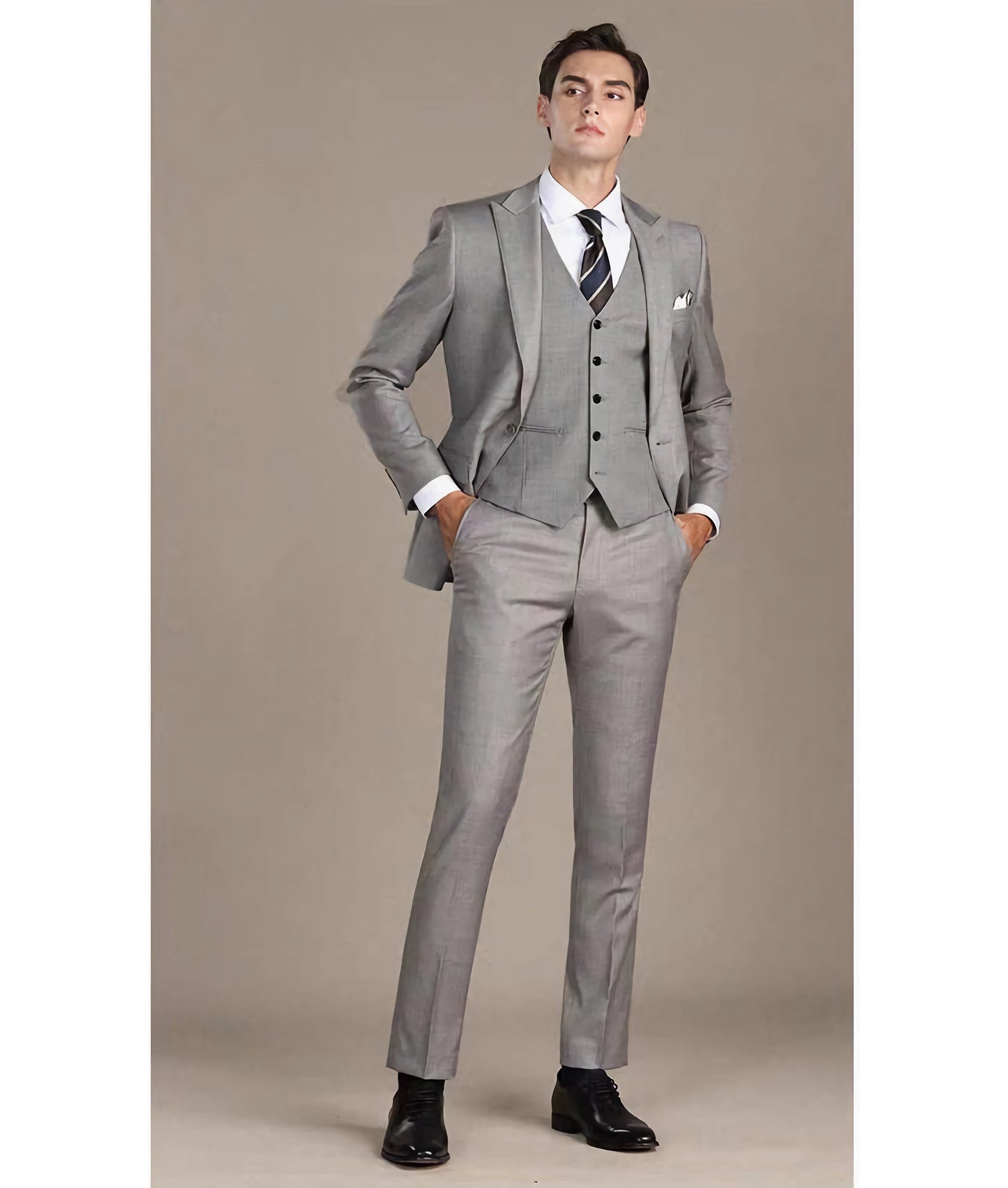 Business Men's 3 Pieces Mens Suit Peak Lapel Solid Tuxedos (Blazer+vest+Pants)