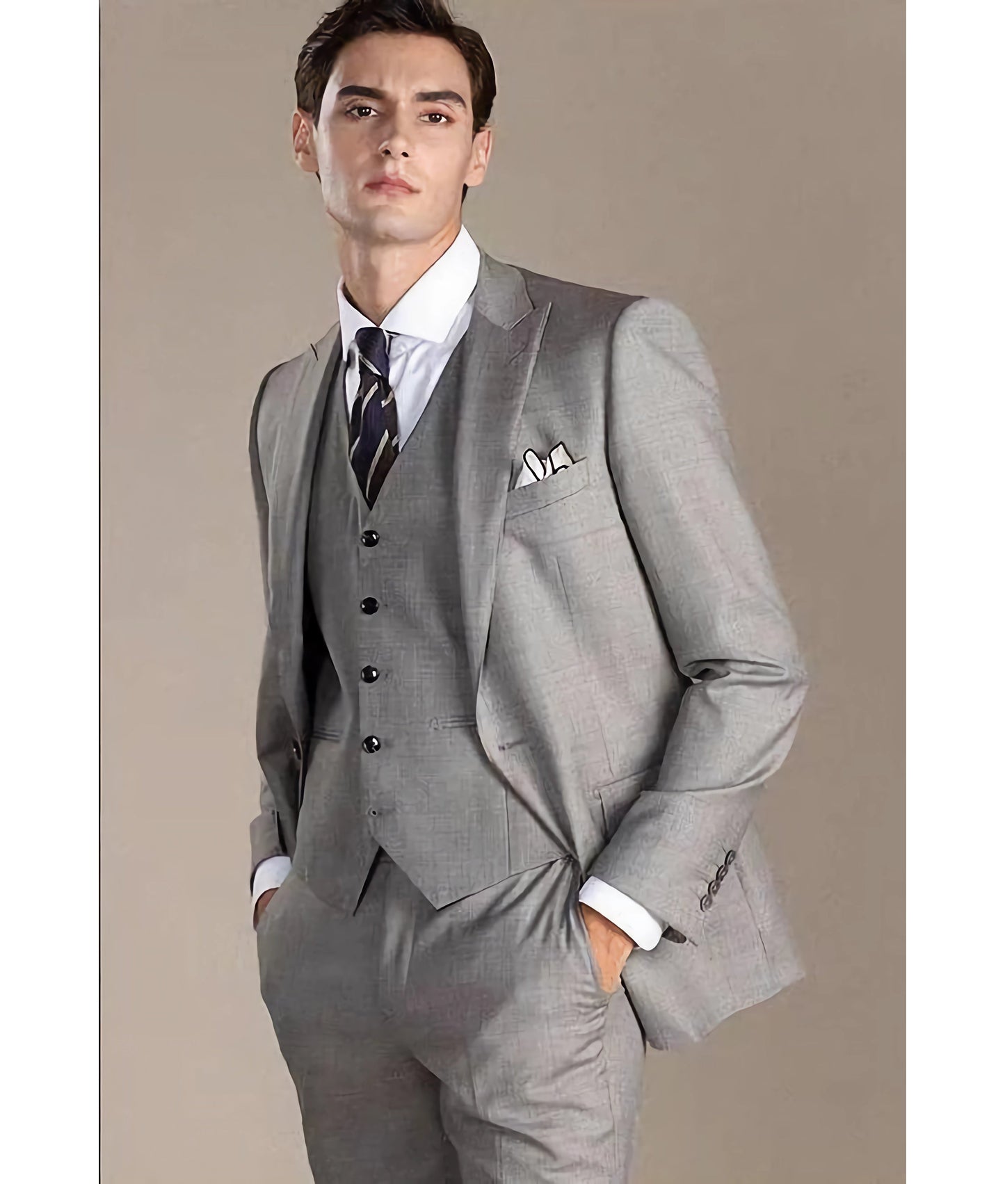 Business Men's 3 Pieces Mens Suit Peak Lapel Solid Tuxedos (Blazer+vest+Pants)